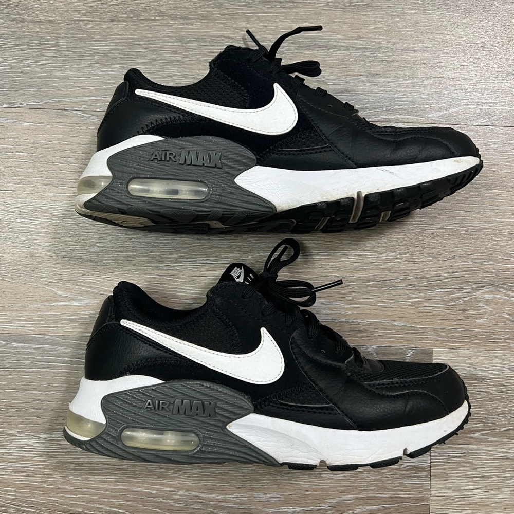 Nike Air Max Black and White Shoes